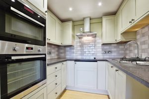 KITCHEN- click for photo gallery